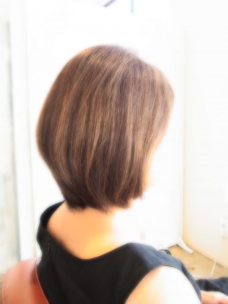 ボンジュール 後ろ上がりbobヘアスタイル 広島県福山市 美容室ヘアサロン Molton Hair Design モルトン ヘアーデザイン